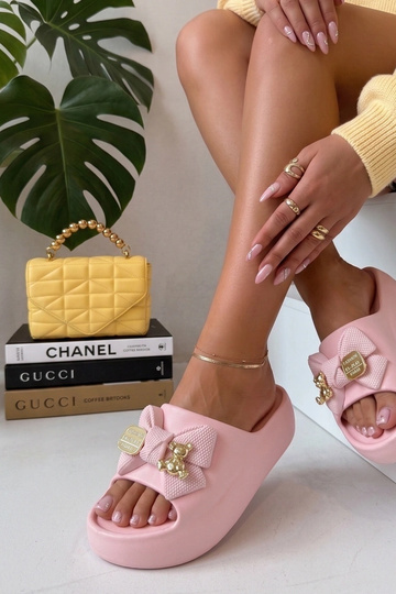 Roze platform slippers met...