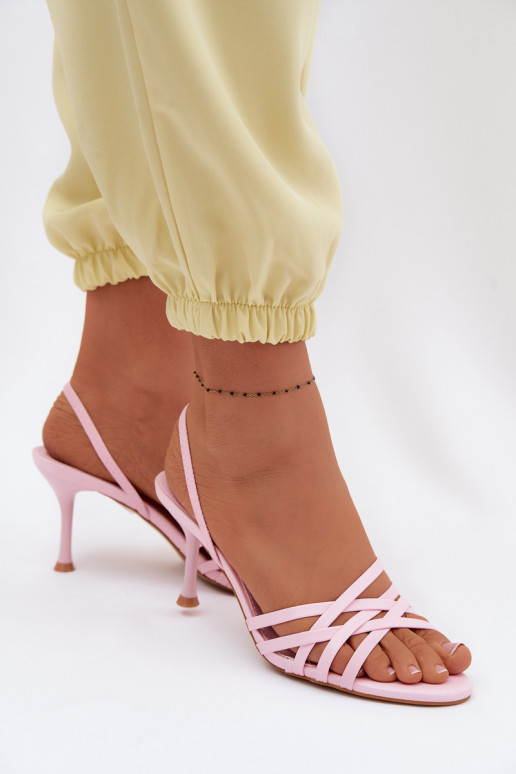 Roze sandalen met dun hakje en bandjes Velivelle