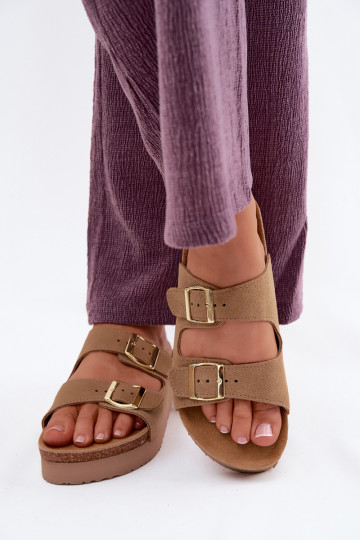 Chaussons en cuir à plateforme avec boucles Vinceza 102657, couleur sable