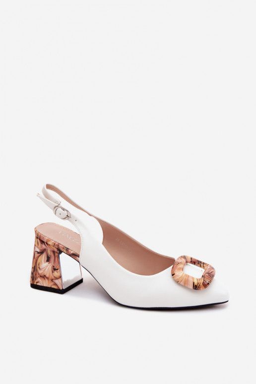 Witte dames sandalen met hoge hak en decoratieve gesp Vinceza 62289