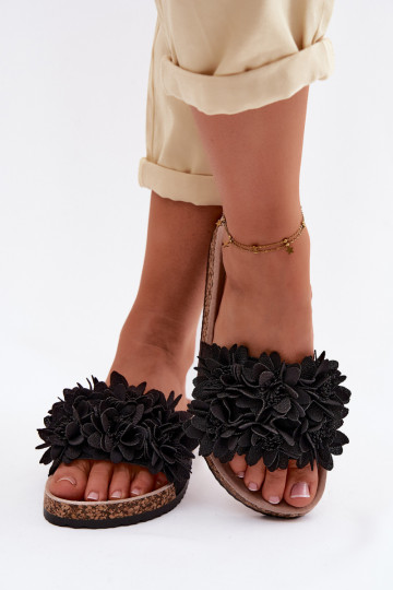 Pantoufles pour femmes Sur une semelle en liège Avec des décorationsi avec des motifs florauxkami couleur noire Seleneza