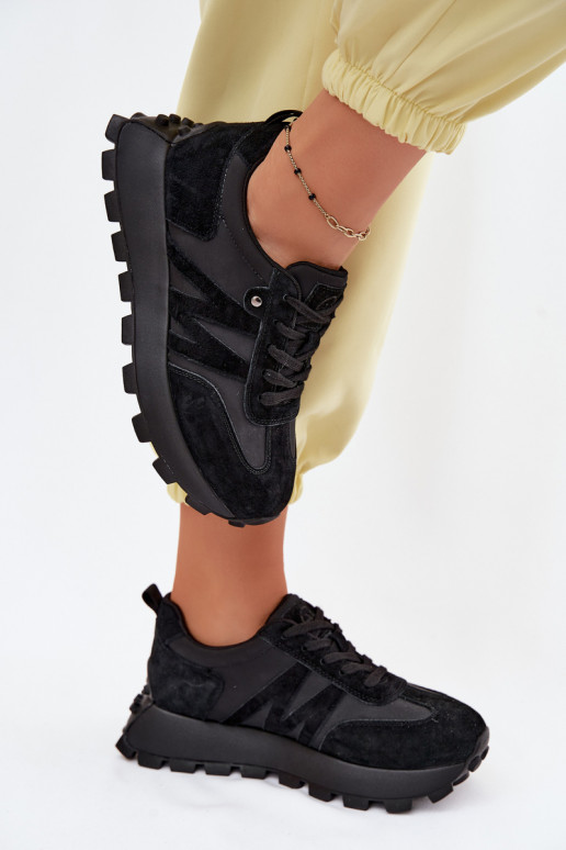 Peau en daim Chaussures modèle baskets Féminin avec une plateforme Vinceza 41520 couleur noire