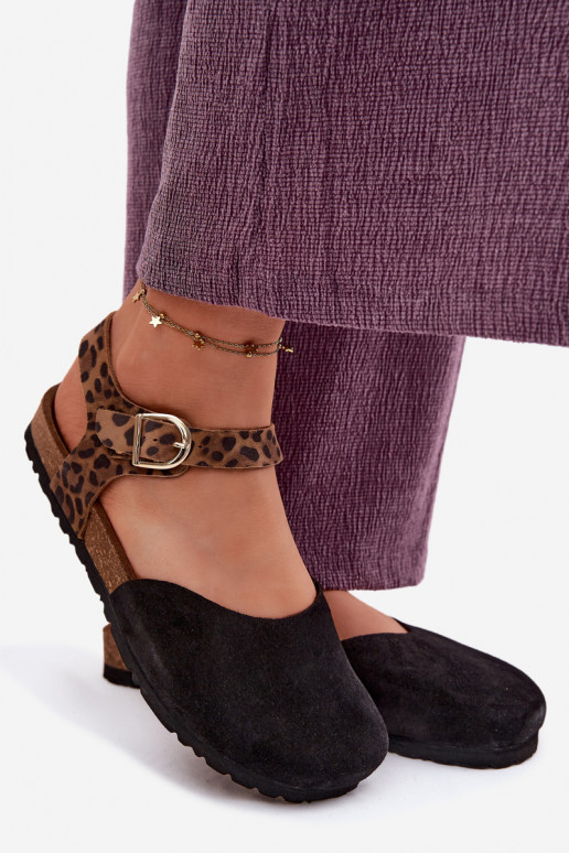 Peau Sandales femme en daimZakrytymi Palcami Il fautciejka H7365-01 couleur noire