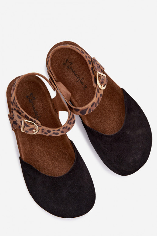 Leren dames suède sandalen met gesloten neuzen in zwart