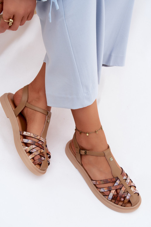 Leren platte sandalen voor vrouwen met bandjes in zandkleur