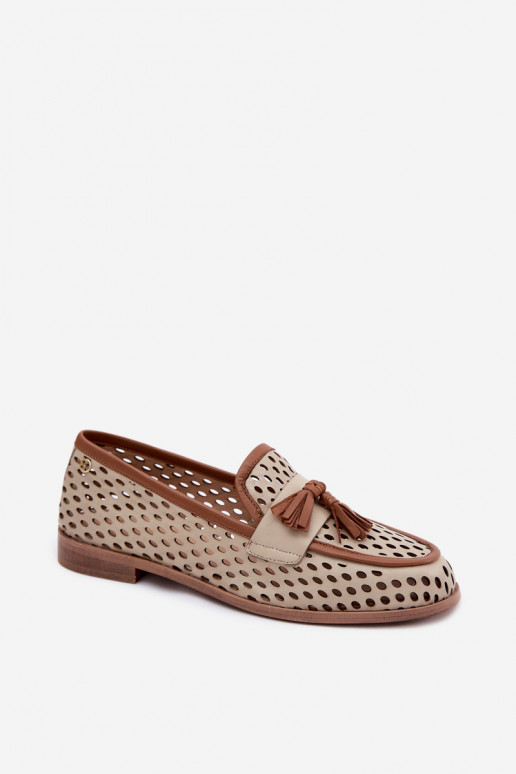 Mocassins en cuir pour femmes avec éléments perforés en couleur brun-sable