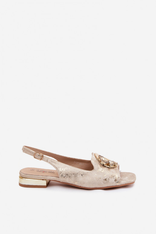 Sandales plates pour femmes avec ornements en couleur or