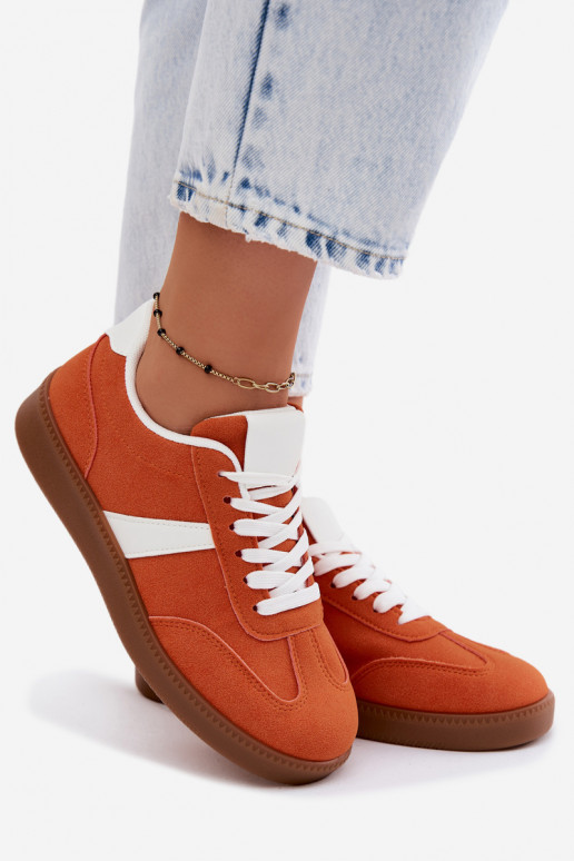 Chaussures modèle baskets FémininImitacji en daimu couleur orange Calira