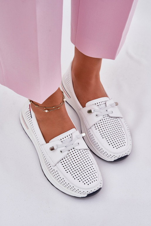 Peau chaussures Féminin avec une plateforme couleur blanche Violeth