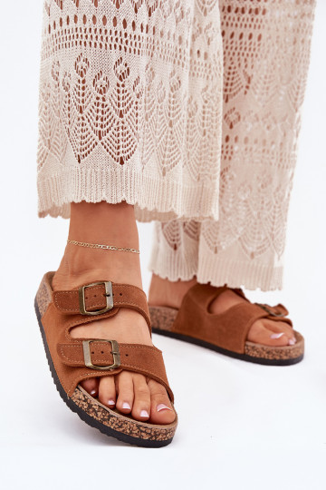 Suede pantoffels Op een kurkzool met gespen bruine kleur Tavira 2