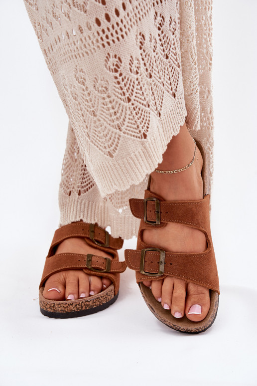 Pantoufles de Suèdes Sur une semelle en liège avec boucles marron Tavira