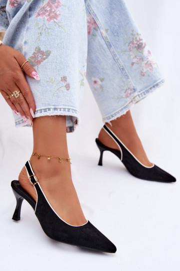 Sandales pour femmes avec des talons finsLamóÀką couleur noire Relmira