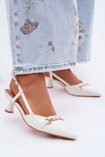 Sandales pour femmes avec des talons Ze Szpiczastymi Noskami couleur blanche Felessa 2