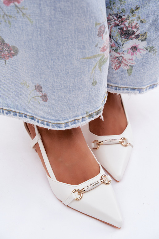 Sandales pour femmes à talons pointus couleur blanche Felessa