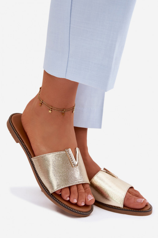 Chaussons Appartement pour femmes Avec des décorations Detalem V couleur dorée Nelmira