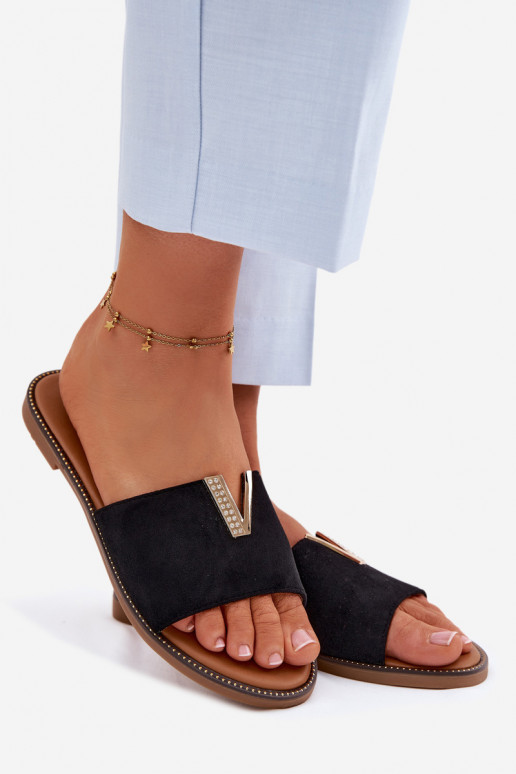 Chaussons Appartement pour femmes Avec des décorations Detalem V couleur noire Nelmira