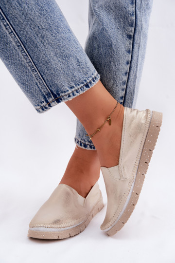 Chaussures pour femmes dorées à enfiler en cuir Przecierany 2