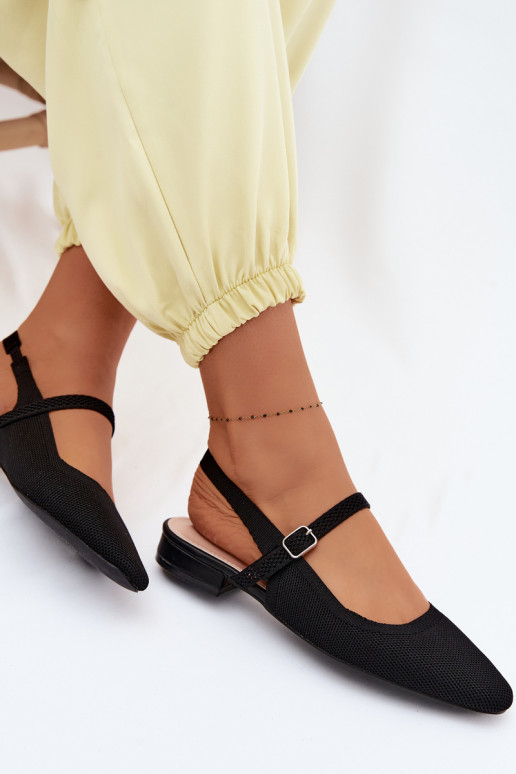  des sandales Ballerines Féminin avec des sangles couleur noire Selrene