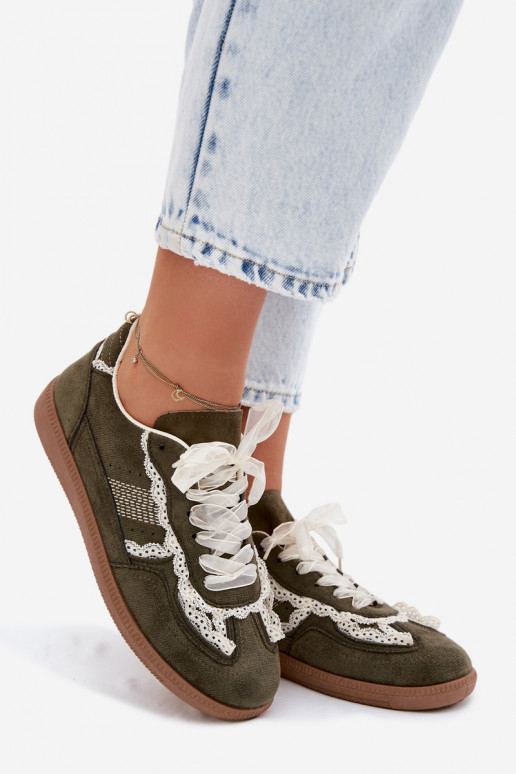 Chaussures modèle baskets Féminin avec de la dentelle couleur verte Ilrene