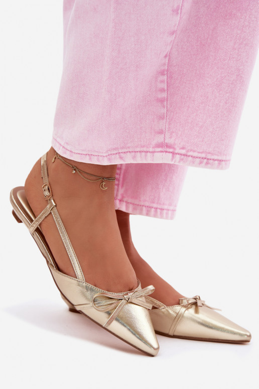 DamensandalenImitacji Skóry Auf niedrigem Absatz goldene Farbe Jelmera