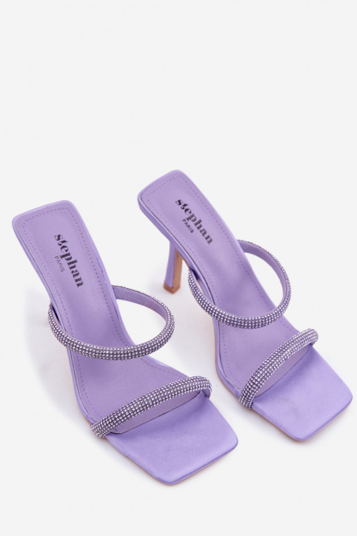 Chaussons violets à talons fins ornés de strass Vittoria