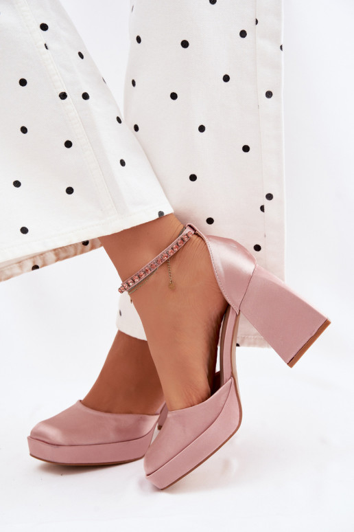 Champagnerne Sandalen mit Absatz und Satin-Finish Calistae