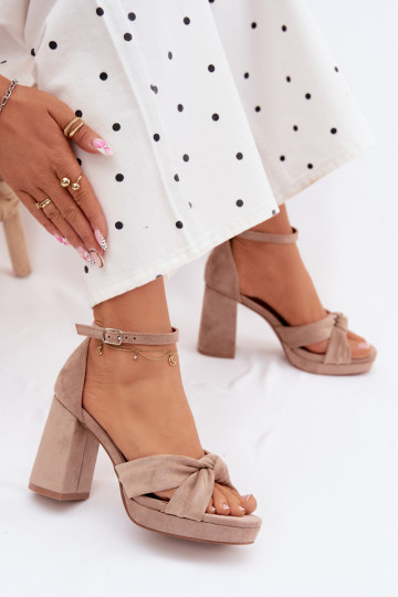 Sandales à talons hauts pour femmeImitacji en daimu beige Rosetta