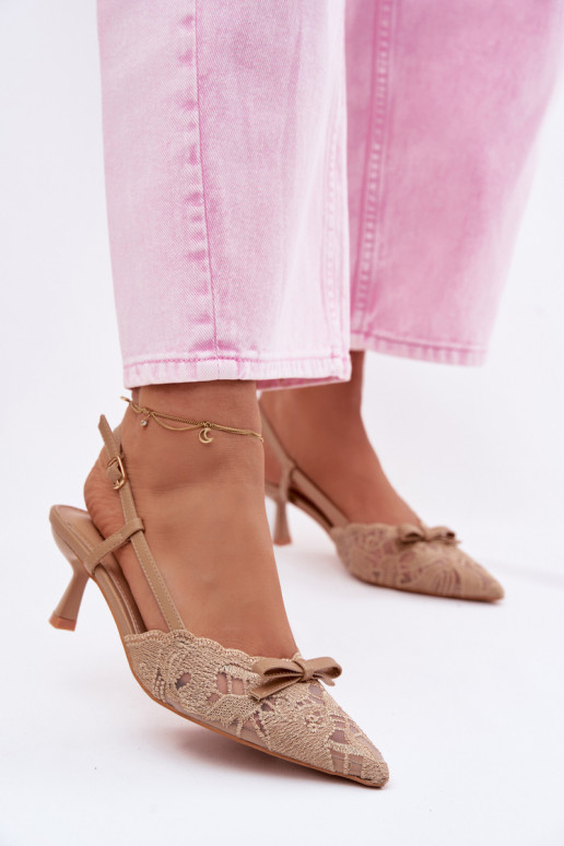 Sandales à lacets Féminin Activé obcasie avec des rubans beige Il fautribelle