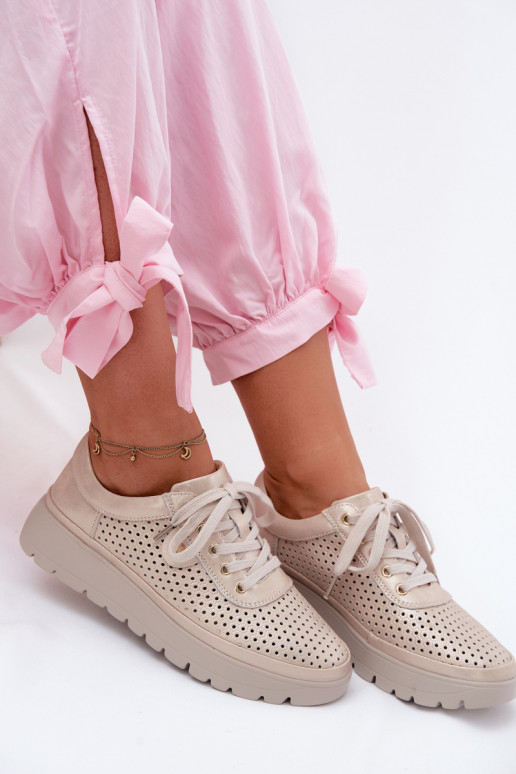 Gouden geperforeerde leren schoenen voor dames Vinceza 79629