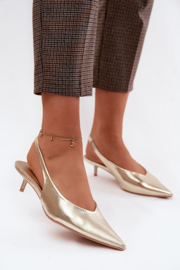 Sandales pour femmesImitacji Skóry avec des talons couleur dorée Averelle 2