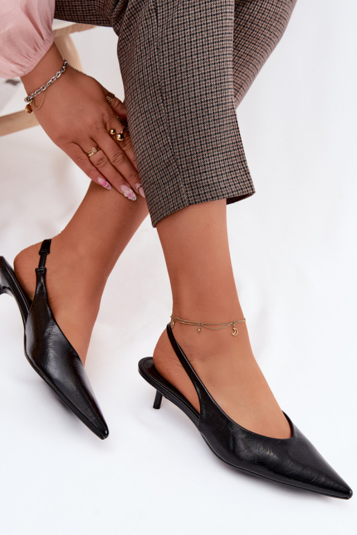 Lackierte Sandalen für DamenImitacji Skóry mit Absätzen schZuarze Farbe Averelle