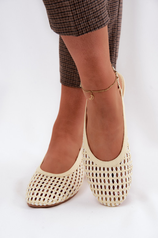 Gele dames sandalen met uitsnedelementen Selviora