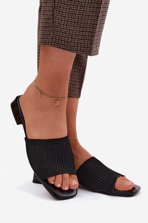 Zwarte dames slippers met brede hakken Belissea