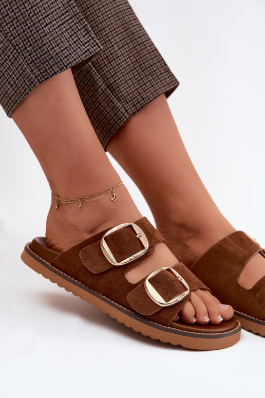 Gouden dames slippers met faux suede gespen in bruin Averia