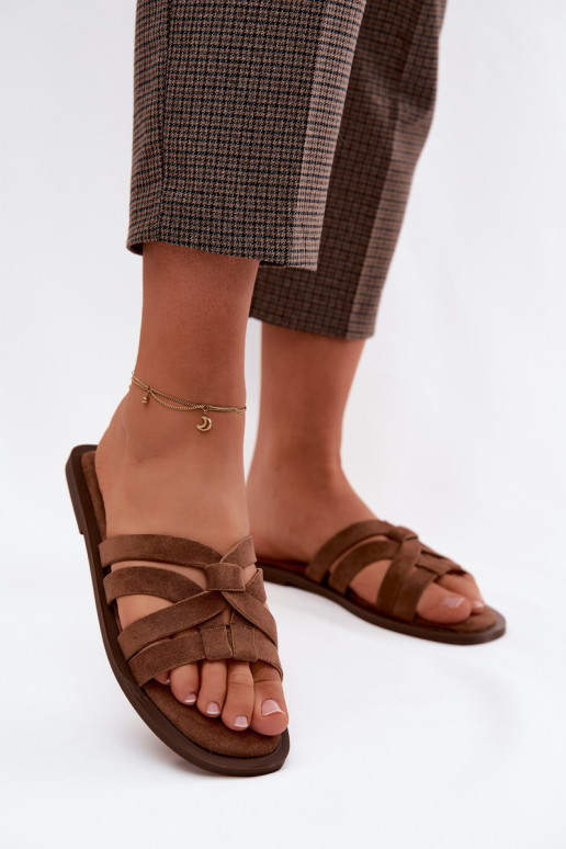 Chaussons pour femmes avec brides en daim synthétique couleur marron Calvia