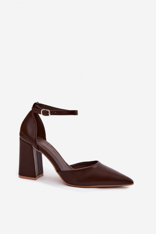 Escarpins en cuir synthétique couleur Czekolado Selvra