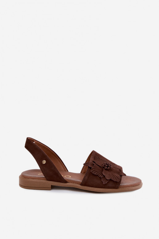 Suède sandalen met brede hakken en decoratieve bloemen Zazoo 407471 in chocolade