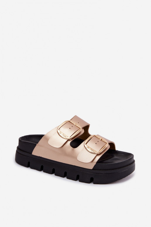 Pantoufles pour femmes Platformie avec boucles Lee Cooper LCDANS-26-35-4462L couleur dorée