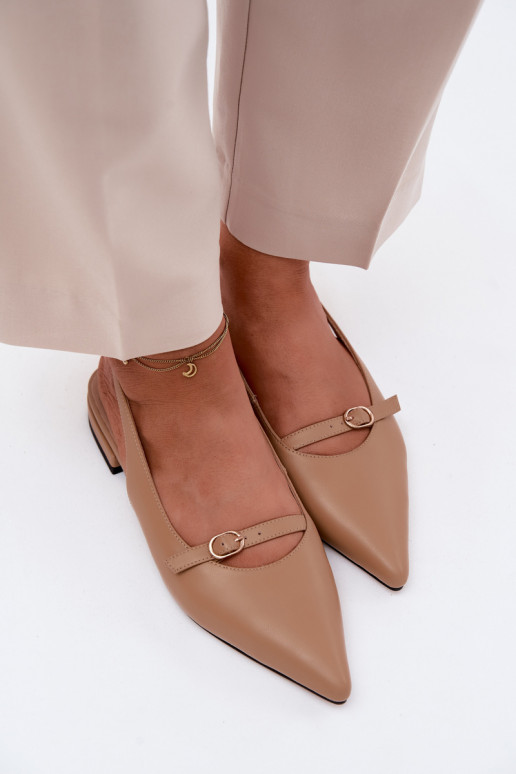 Damensandalen mit breiten Absätzen Es mussciejka K7449-04 Beige