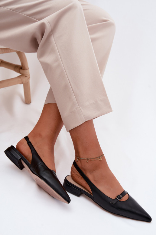 Sandales pour femmes avec des talons larges Il fautciejka K7449-01 couleur noire