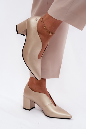 Leer schoenen Dames met hakken Het heeftciejka K7469-26 gouden kleur