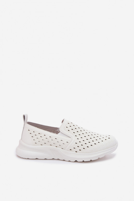 Chaussures slip-on avec éléments ajourés en cuir synthétique de couleur blanche Geressa