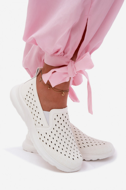 Instap schoenen met uitsnijdingen van faux leather in witte kleur Geressa