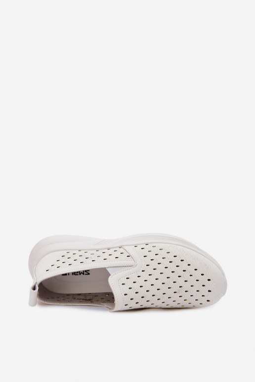 Instap schoenen met uitsnijdingen van faux leather in witte kleur Geressa