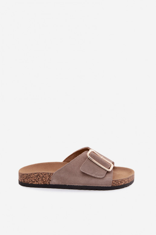 Faux suède dames slippers met gespen in zandkleur Beryl