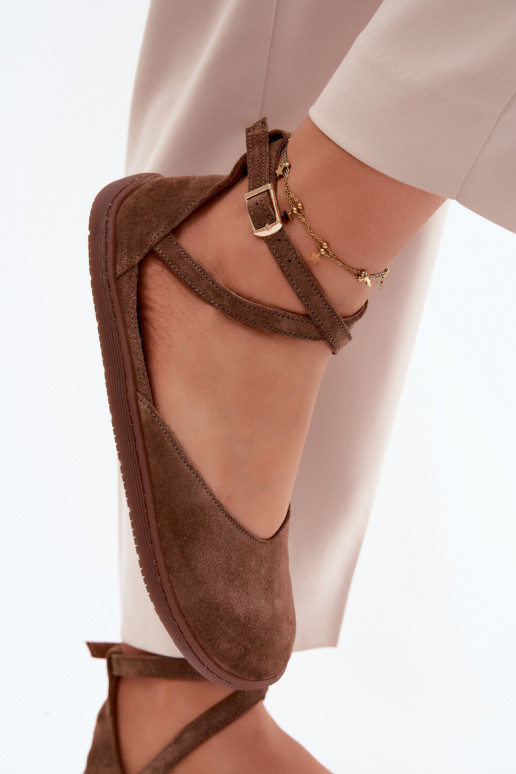 Faux-Suede Damen Ballerinas mit Riemchen in brauner Ausführung Zazoo 320
