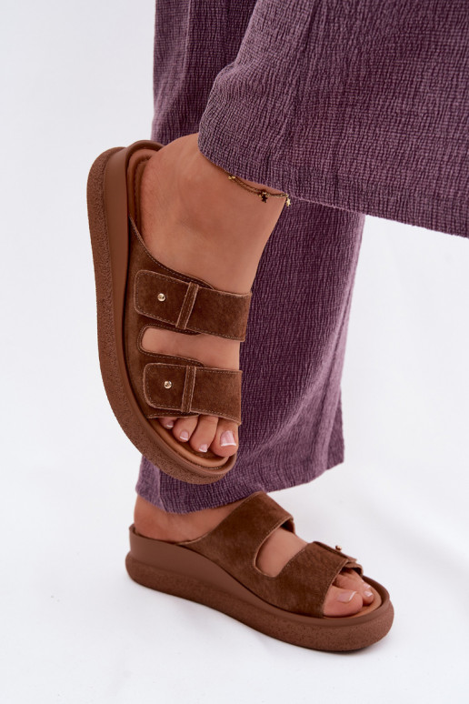 Leer Dames suède pantoffels met platform Vinceza 66916 bruine kleur