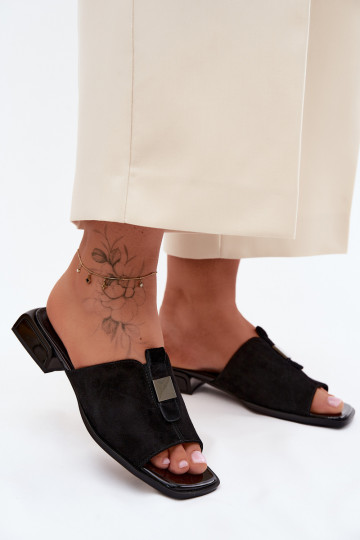 Elegante zwarte dames slippers van natuurlijk suede D&A 2