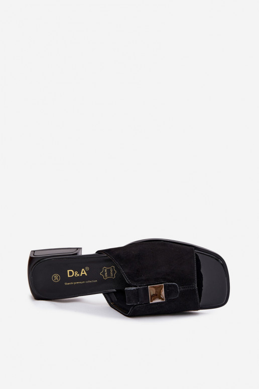 Chaussons pour femmes noirs élégants en daim naturel D&A