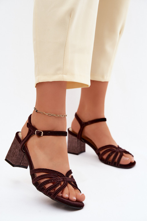 Fluwelen dames sandalen met hoge hak in chocolade kleur D&A